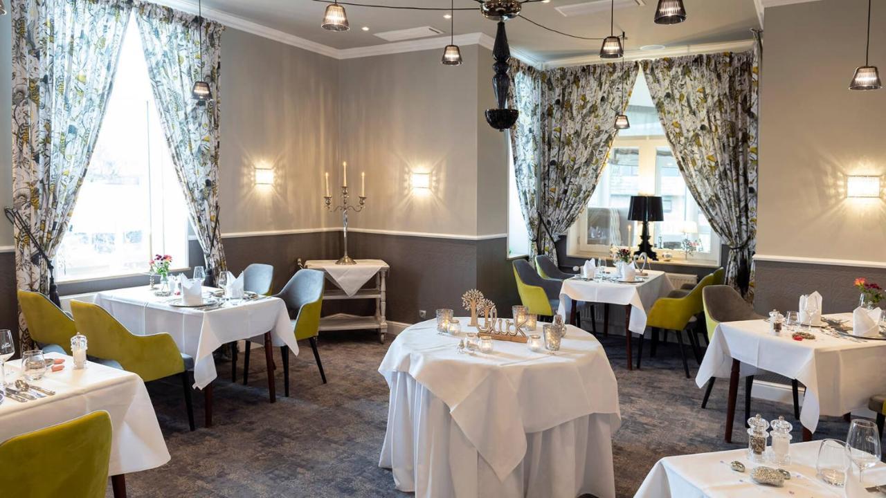 Parkhotel Bilm Im Glueck Am Stadtrand Hannovers Sehnde Extérieur photo