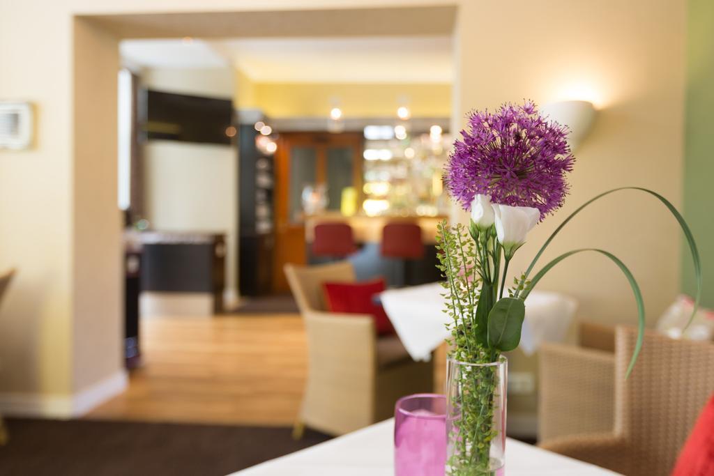 Parkhotel Bilm Im Glueck Am Stadtrand Hannovers Sehnde Extérieur photo